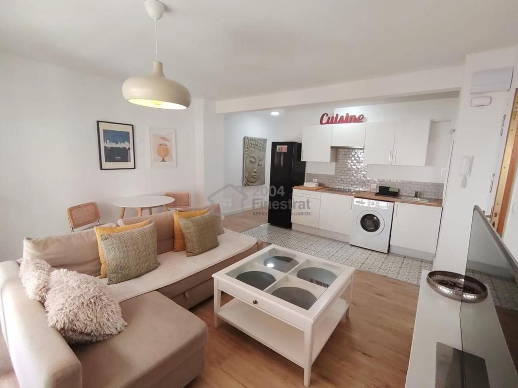 Venta de piso en Piso en Calle de Santa Faç, Puerto, Benidorm, Benidorm
photo 2