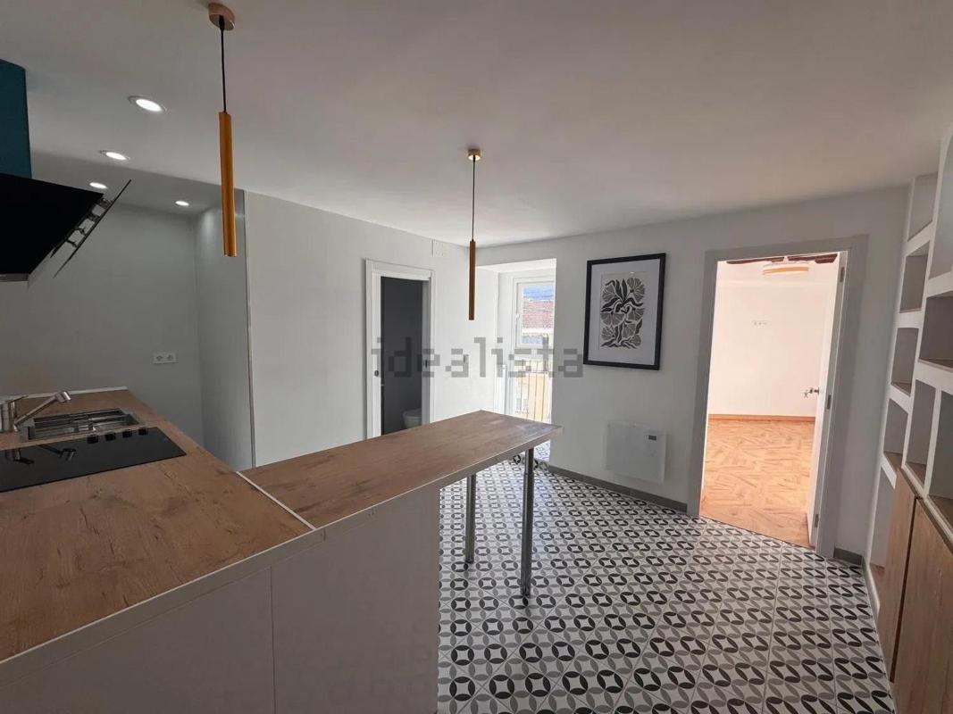 Sale of apartment in Piso en Centro - Zona Alta, Alcoy / Alcoi, Alcoy
photo 5
