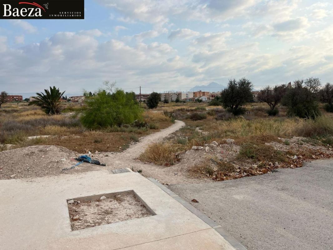 Terreno en venta en Mutxamel, Alicante photo 5