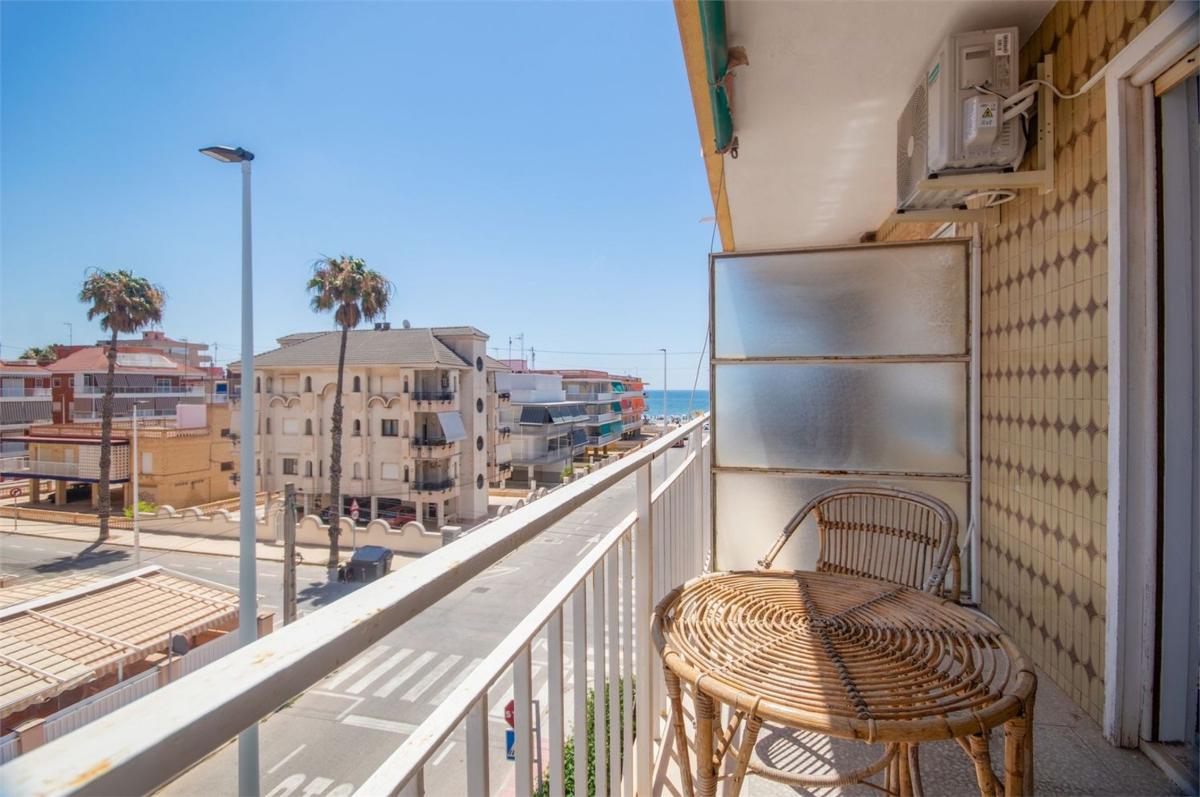 Venta de piso en Piso en Calle Almoradí, Gran Playa, Santa Pola, Santa Pola
photo 1