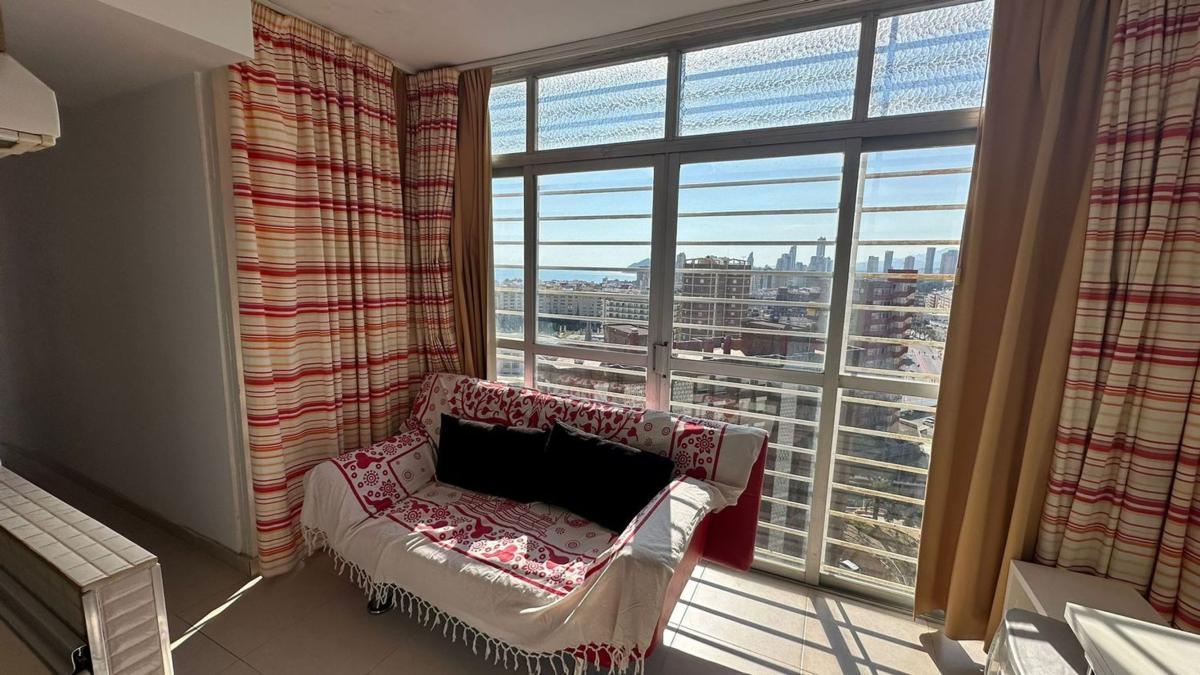 Venta de piso en Piso en Av Portugal, 1, Pueblo Levante, Benidorm, Benidorm
 photo 2