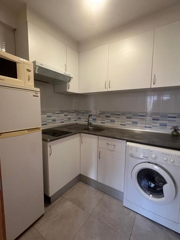 Venta de piso en Piso en Pueblo Levante, Benidorm, Benidorm
 photo 2