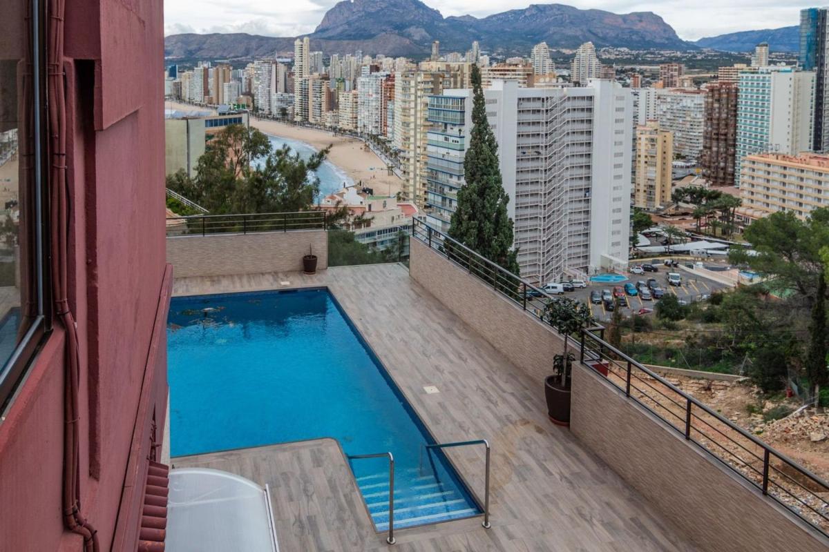 Venta de piso en Piso en Zona Sierra Helada, Benidorm, Benidorm
photo 1