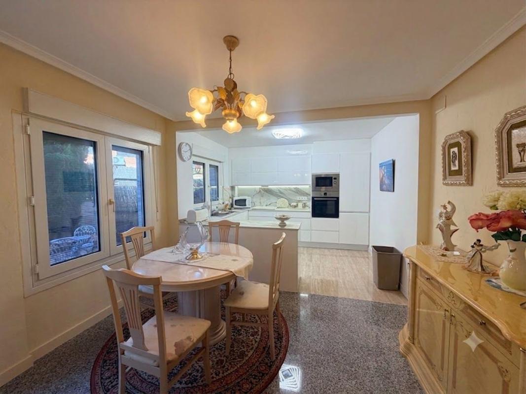 Недвижимость на продажу и в аренду в Испании photo 3
