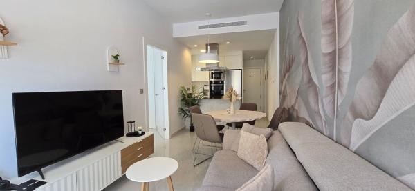 Продажа квартиры на Piso en Calle Maestro Francisco Casanovas, 16, Avenida Habaneras - Curva de Palangre, Torrevieja, Торревьеха
 photo 3