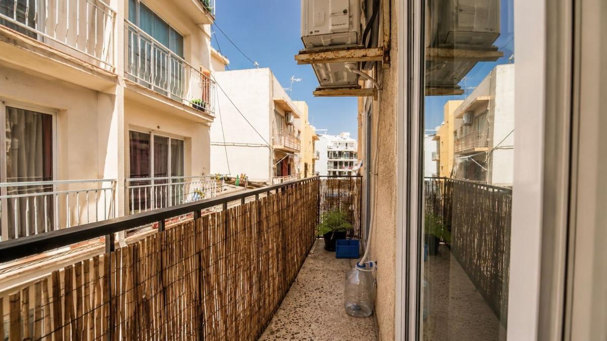 Venta de piso en Piso en Calle del Condestable Zaragoza s/n, Puerto, Benidorm, Benidorm
photo 1
