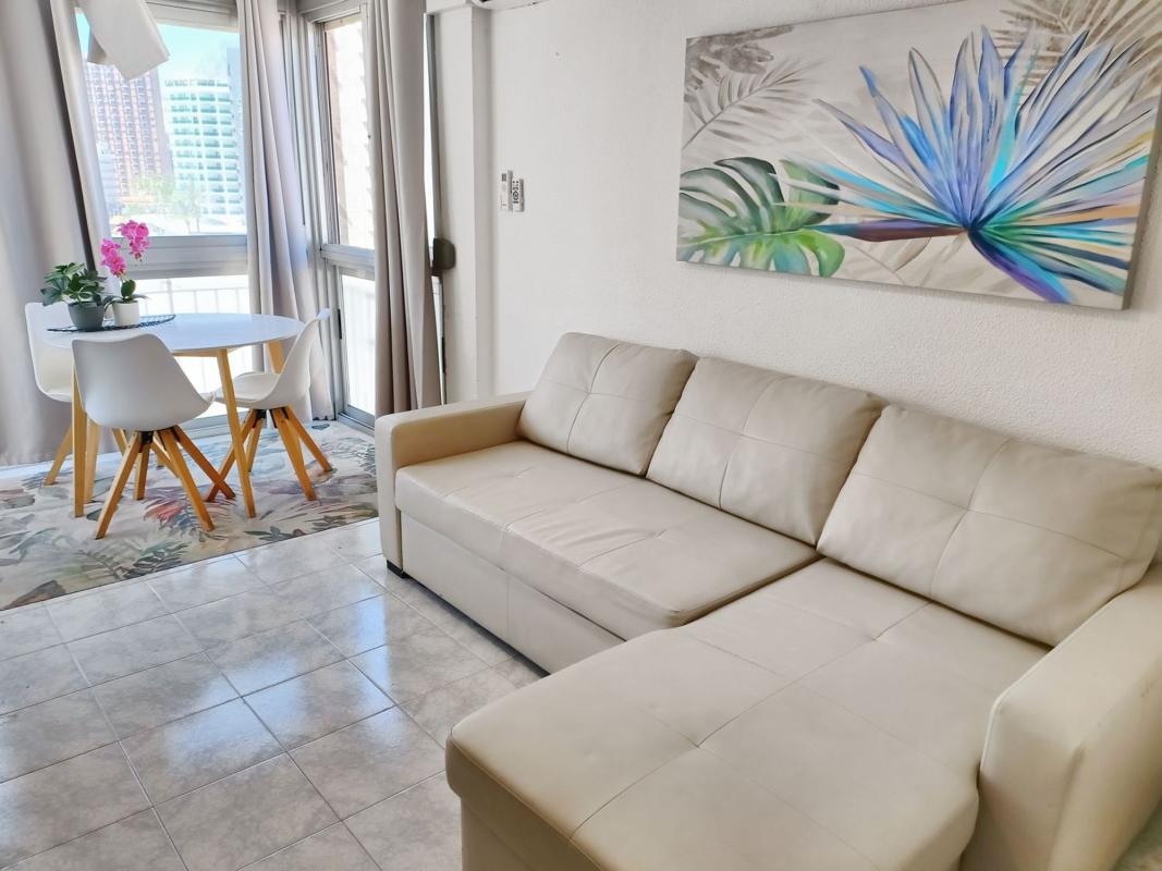 Sale of apartment in Piso en Calle Gerona, Playa de Levante, Benidorm, Benidorm
photo 2