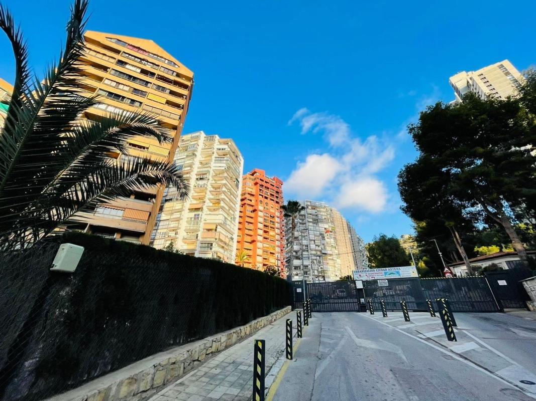 Продажа квартиры на Piso en Avenida de Montecarlo, Zona Sierra Helada, Benidorm, Бенидорм
photo 4