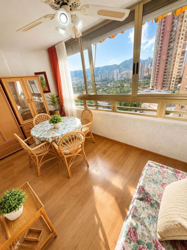 Sprzedaż mieszkania w Piso en Pueblo Levante, Benidorm, Benidorm
photo 1