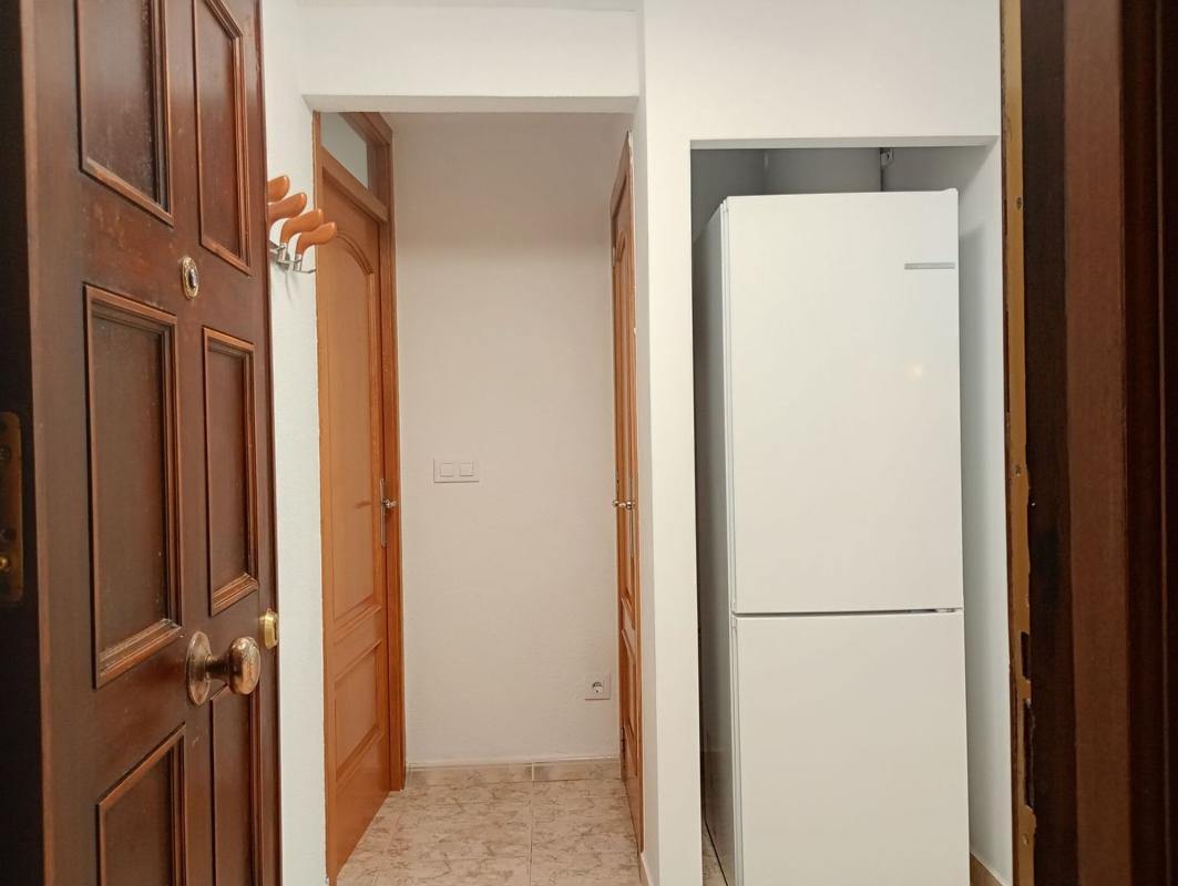 Venta de piso en Piso en Avenida de los Almendros, 7, Centro Urbano, Benidorm, Benidorm
 photo 2