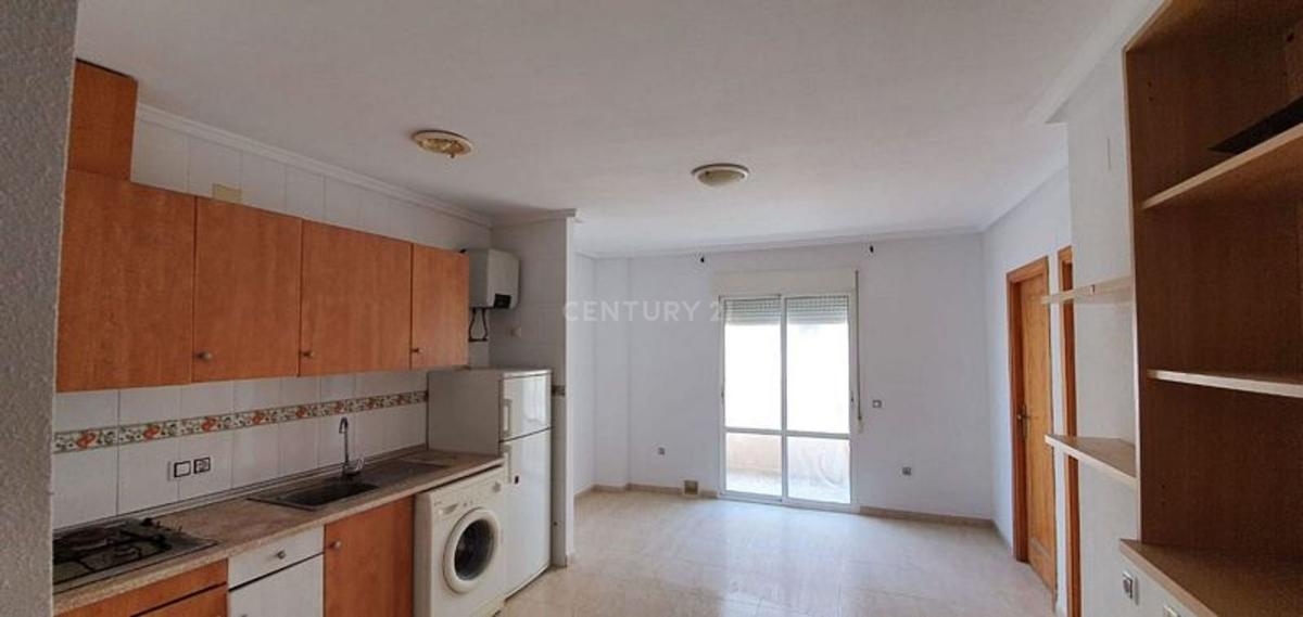 Sale of apartment in Piso en Calle Clemente Gosálvez, El Molino, Torrevieja, Torrevieja
photo 2