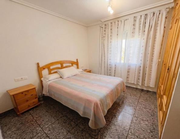 Sprzedaż mieszkania w Piso en Calle de Sant Ramon, 4, Centro Urbano, Benidorm, Benidorm
photo 1