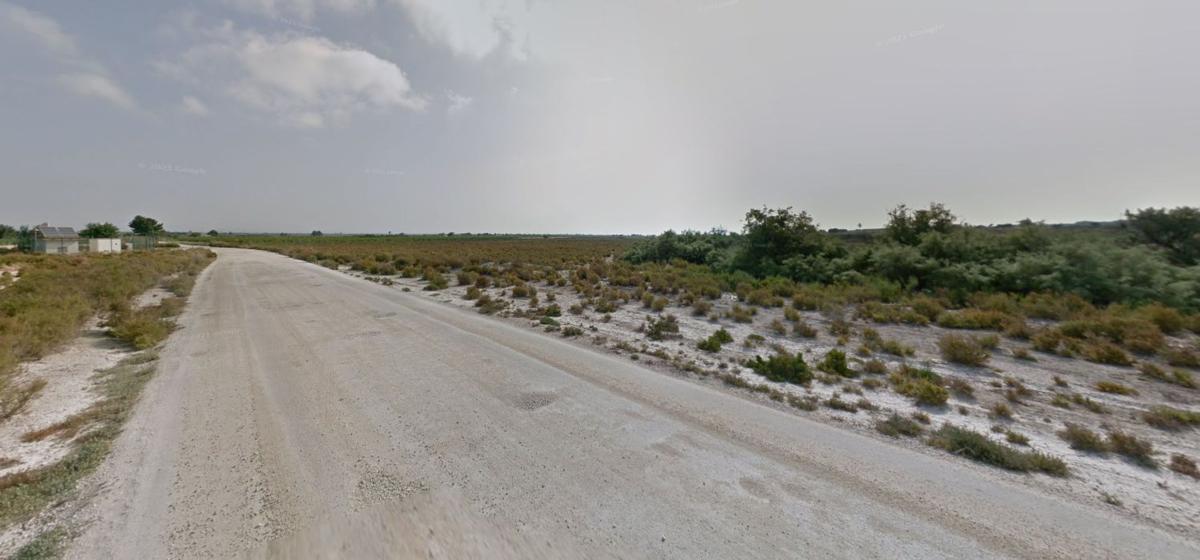 Terreno en venta en Elche / Elx, Alicante photo 2