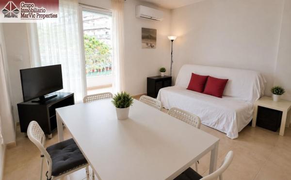 Venta de piso en Piso en Calle Jilguero, Centro Urbano, Benidorm, Benidorm
photo 1