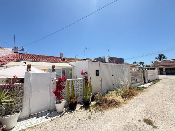 Casa o chalet independiente en La Siesta - El Salado - Torreta, Torrevieja thumbnail 1