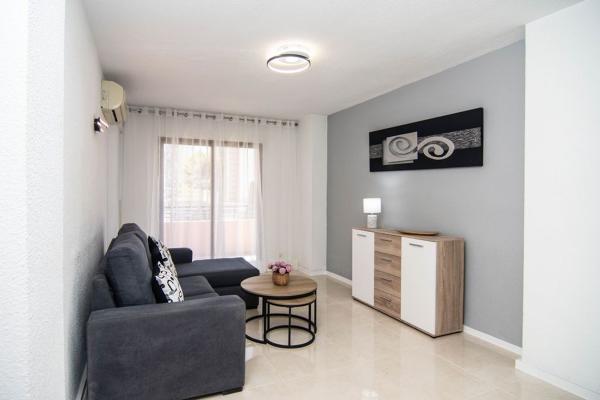 Продажа квартиры на Piso en Avenida de Montecarlo, Zona Sierra Helada, Benidorm, Бенидорм
photo 1