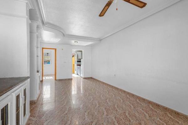 Частный шале на продаже в  Casa o chalet en Villamartín, Orihuela, Ориуэла photo 4