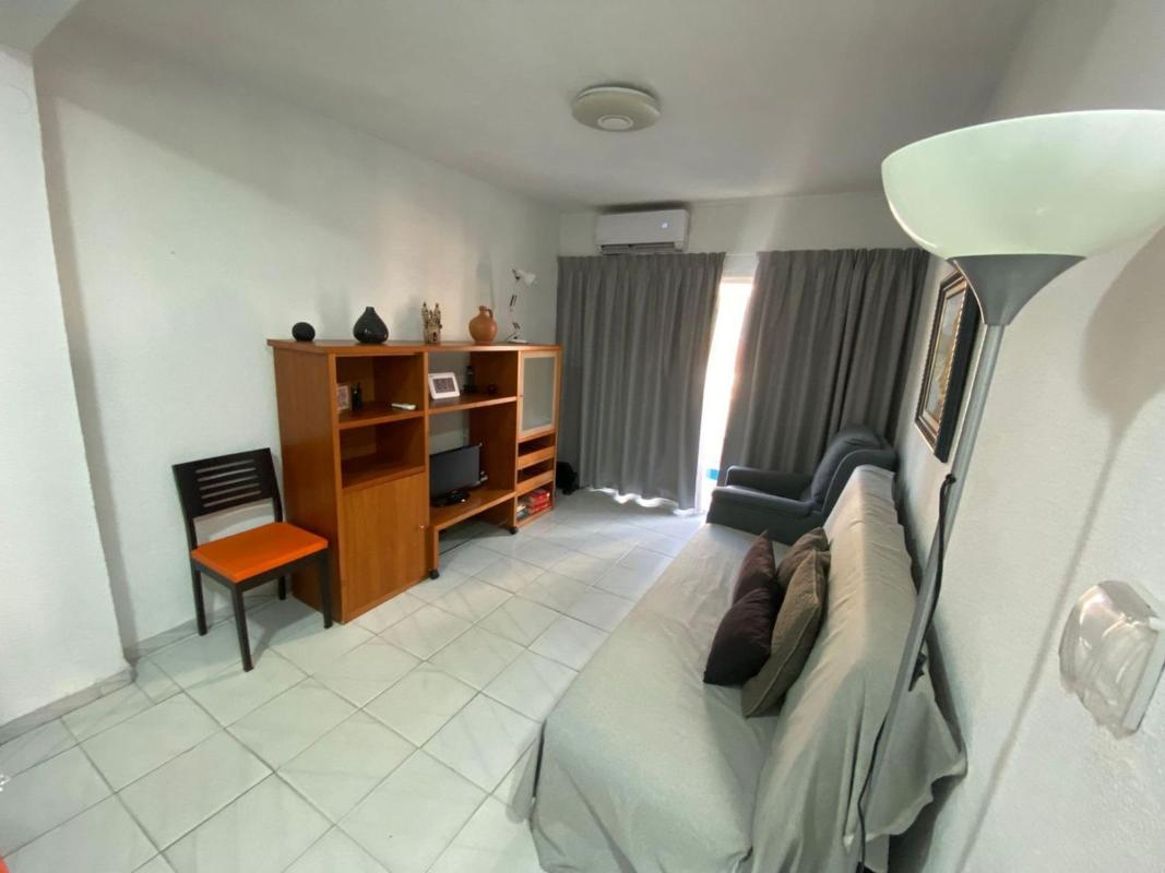 Venta de piso en Piso en Calle Maravall, Centro Urbano, Benidorm, Benidorm
 photo 2