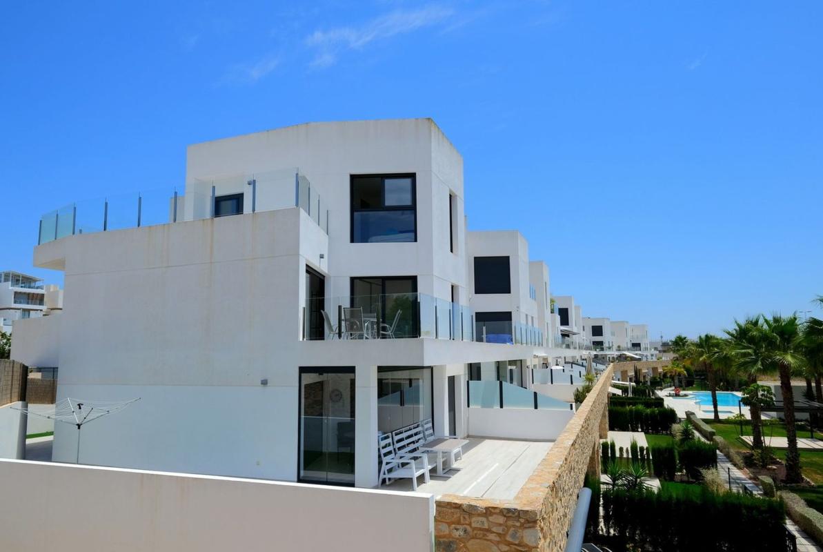 Продажа квартиры на Piso en Villamartín, Orihuela, Ориуэла
 photo 2