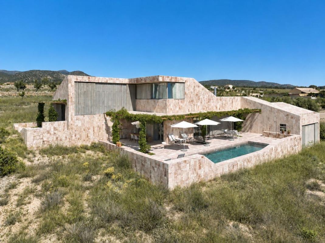 Sale of independent chalet in Casa o chalet en Via Sense Nom, Pinoso, Pinoso
photo 1