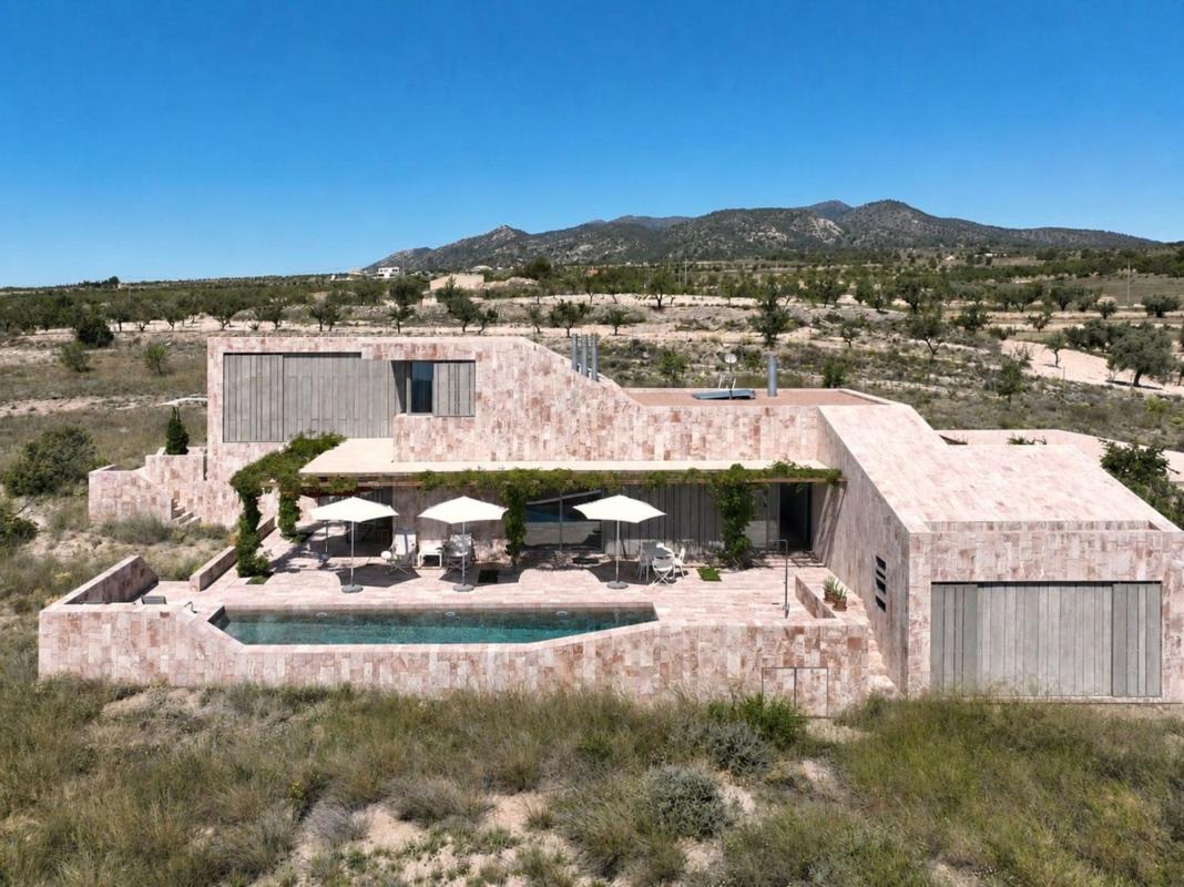 Sale of independent chalet in Casa o chalet en Via Sense Nom, Pinoso, Pinoso
photo 4