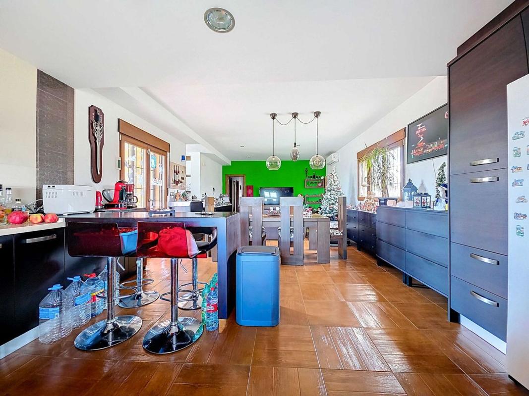 Продажа отдельного шале в Casa o chalet en Pinoso, Пиносo photo 5