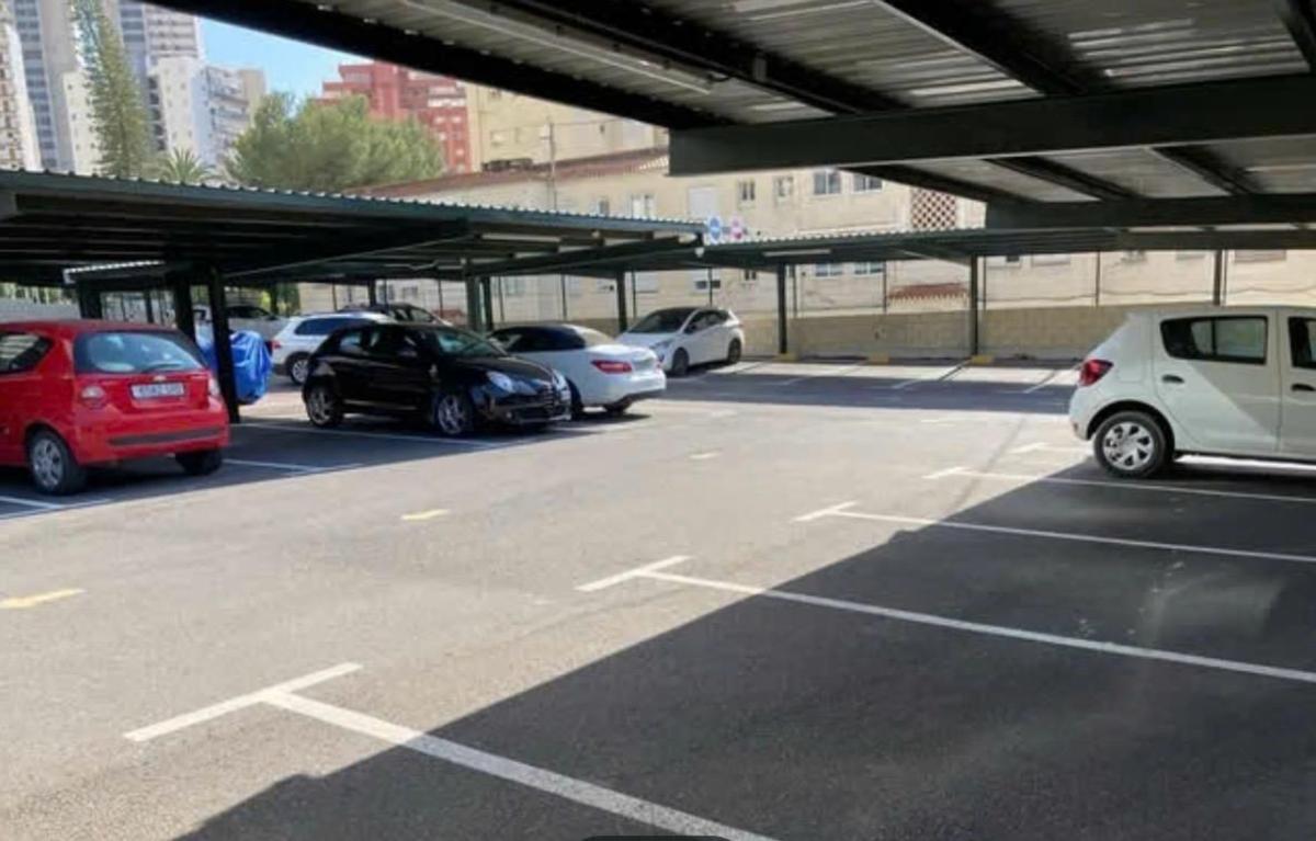 Venta de piso en Piso en Calle de Londres, Zona Sierra Helada, Benidorm, Benidorm
photo 2