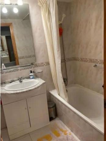 Продажа квартиры на Piso en Calle de Londres, Zona Sierra Helada, Benidorm, Бенидорм
thumbnail 2