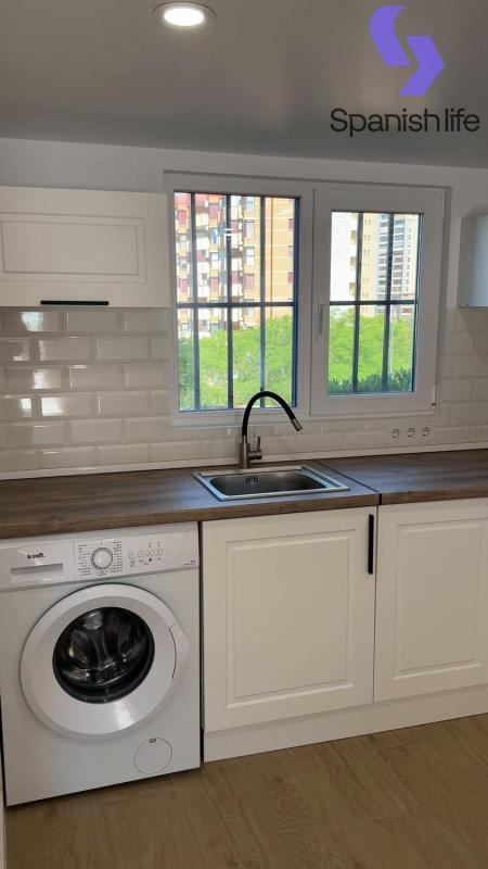 Sale of apartment in Piso en Playa de Poniente, Benidorm, Benidorm
photo 3
