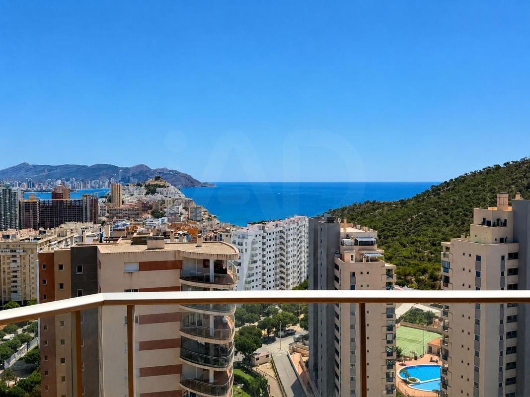 Venta de piso en Piso en Calle Ponent, 4, Las Azaleas - Alkadir, La Villajoyosa / Vila Joiosa, La Villajoyosa / Vila Joiosa
photo 2