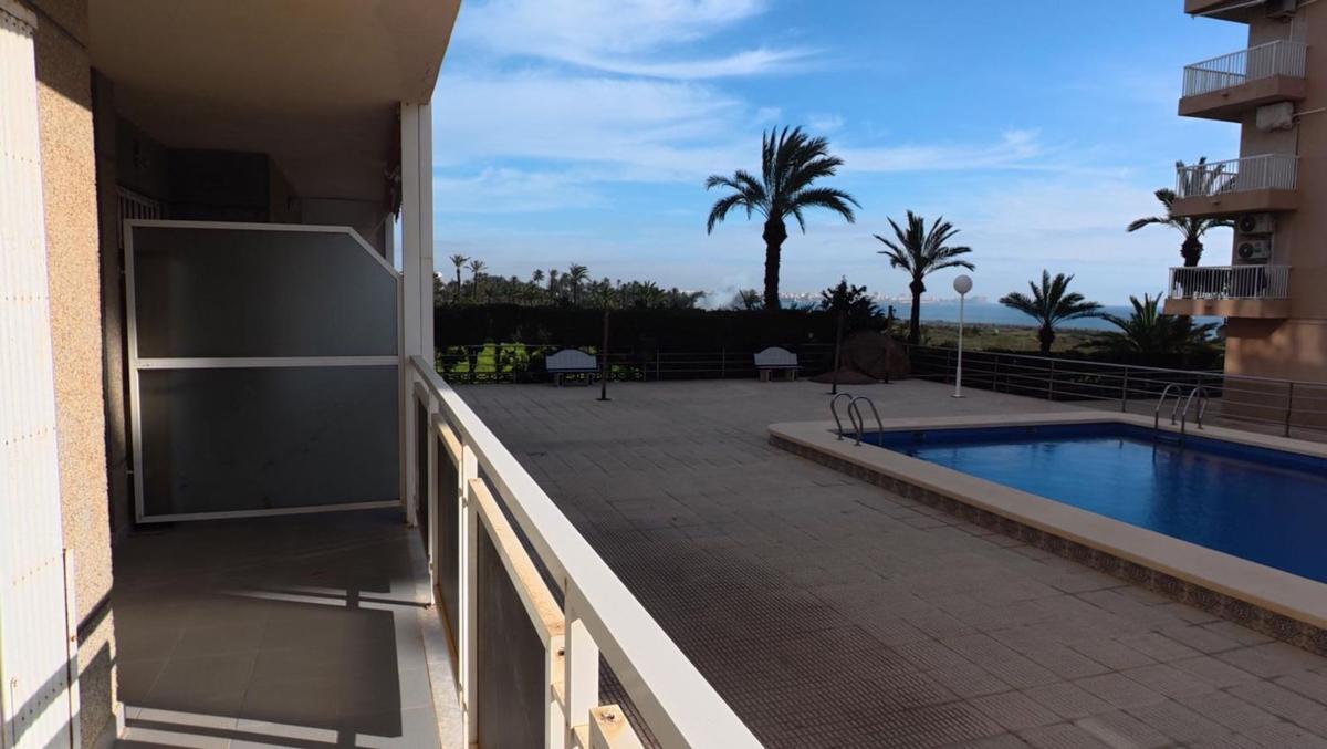 Sale of apartment in Piso en Calle Pleamar, 21, Punta Prima, Torrevieja, Torrevieja
photo 1