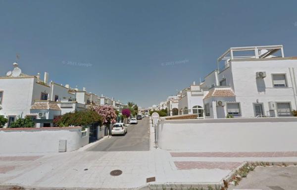 Sprzedaż mieszkania w Piso en Flamingo Hills III 5-14, Playa Flamenca, Orihuela, Orihuela
 photo