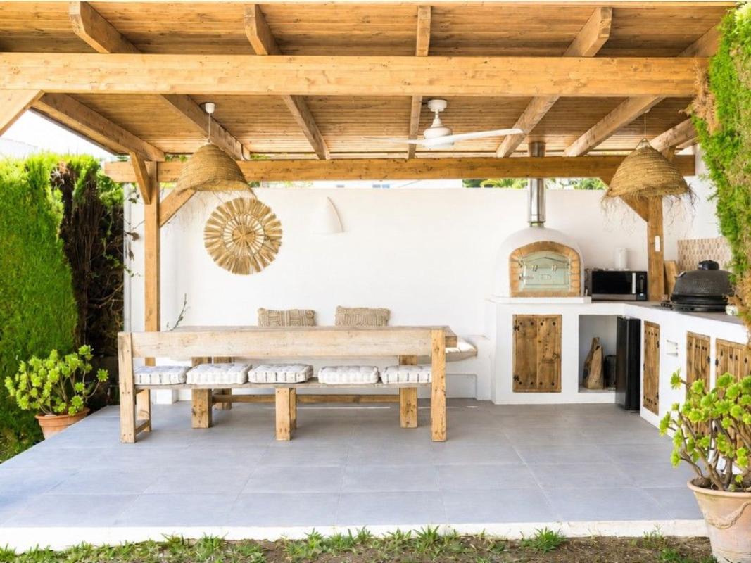 Properties for sale and rent in Spain photo 3