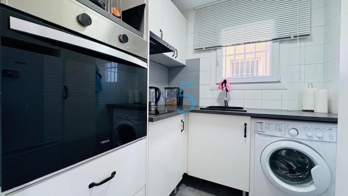 Venta de piso en Piso en Aguas Nuevas, Torrevieja, Torrevieja
photo 4