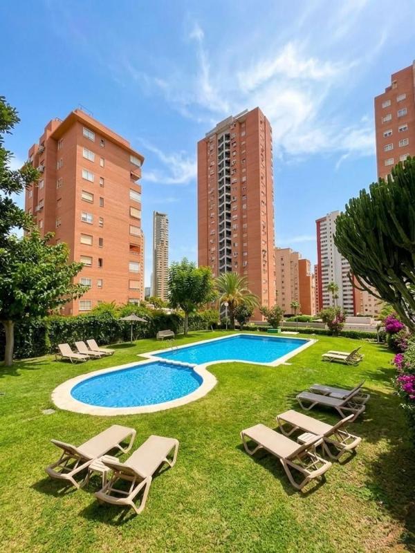 Sprzedaż mieszkania w Piso en Calle de Dinamarca, 3, Pueblo Levante, Benidorm, Benidorm
photo 1