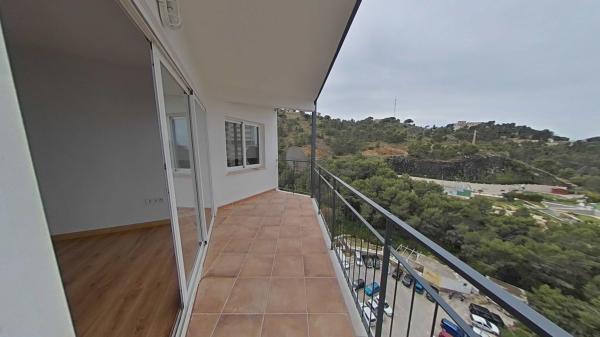 Venta de piso en Piso en Avenida de Montecarlo, Zona Sierra Helada, Benidorm, Benidorm
photo 1