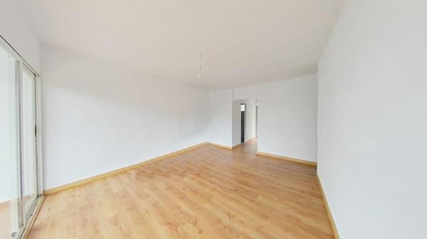 Venta de piso en Piso en Avenida de Montecarlo, Zona Sierra Helada, Benidorm, Benidorm
thumbnail 1