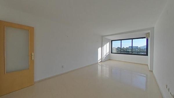 Venta de piso en Piso en Avenida Callosa D'Ensarrià, Pueblo Levante, Benidorm, Benidorm
photo 1