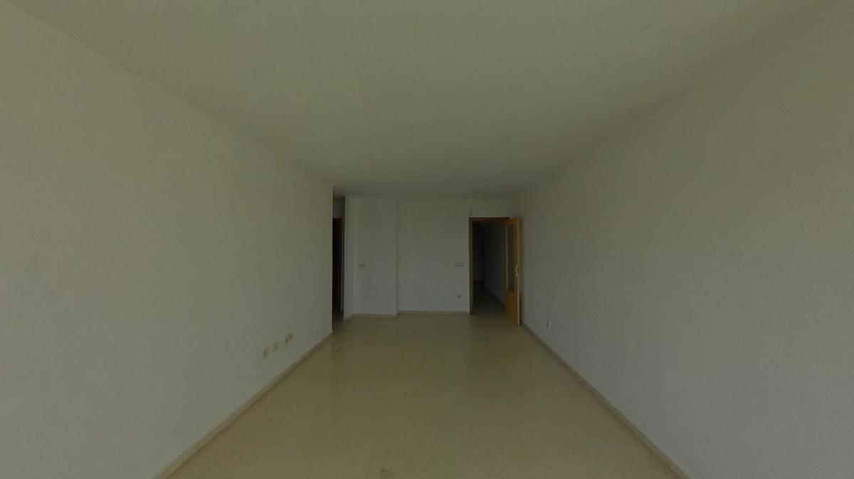 Venta de piso en Piso en Avenida Callosa D'Ensarrià, Pueblo Levante, Benidorm, Benidorm
 photo 2