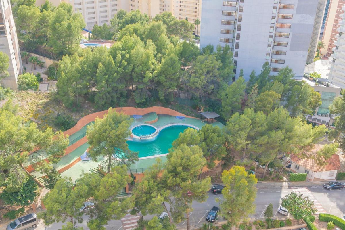 Продажа квартиры на Piso en Avenida de Montecarlo, Zona Sierra Helada, Benidorm, Бенидорм
photo 2