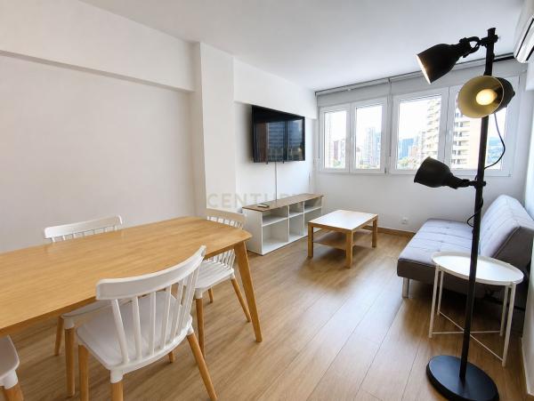 Дуплекс на продажу в Dúplex en Avenida Ametlla de Mar, 32, Zona Sierra Helada, Benidorm, Бенидорм thumbnail 1