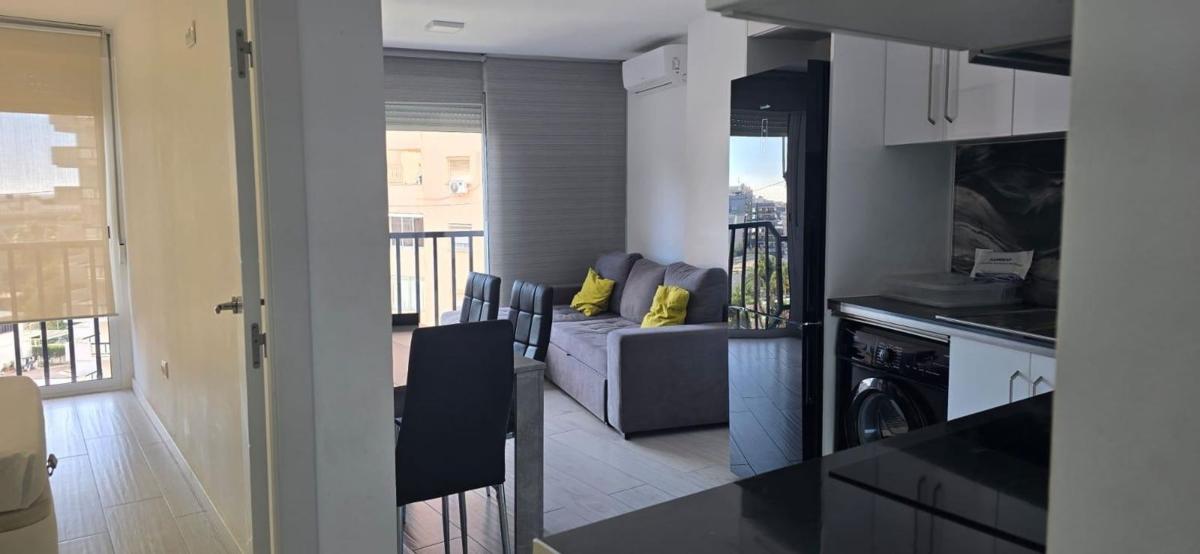 Sprzedaż mieszkania w Piso en Pueblo Levante, Benidorm, Benidorm
 photo 4