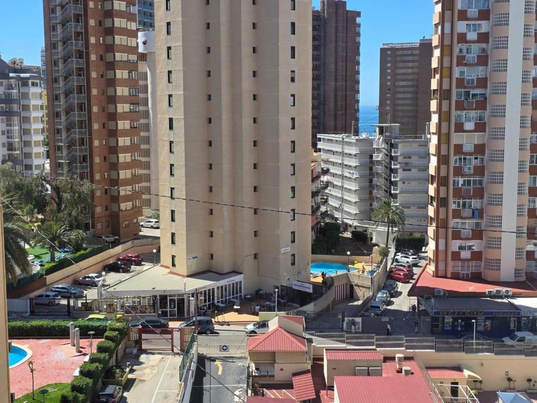 Venta de piso en Piso en Calle de Londres, Zona Sierra Helada, Benidorm, Benidorm
 photo 3