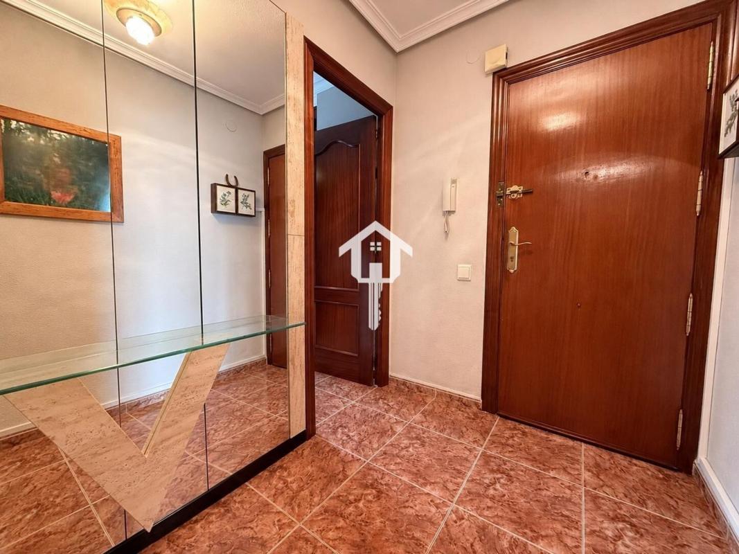 Продажа квартиры на Piso en Calle General Prim, Campoamor, Alicante / Alacant, Аликанте / Алакант
photo 3