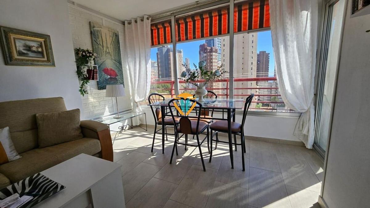 Venta de piso en Piso en Zona Sierra Helada, Benidorm, Benidorm
 photo 2