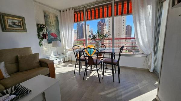 Sprzedaż mieszkania w Piso en Zona Sierra Helada, Benidorm, Benidorm
thumbnail 1
