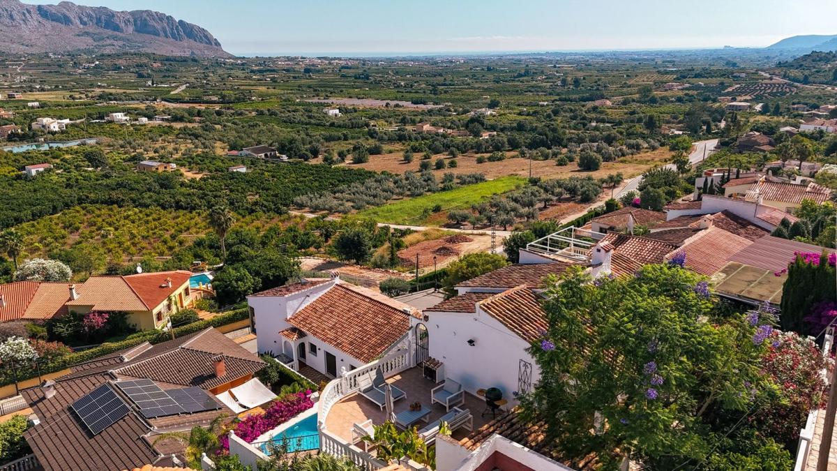 Propiedades en venta y alquiler en España photo 2