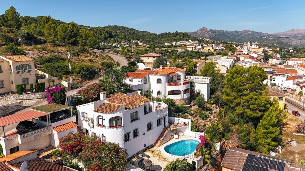 Propiedades en venta y alquiler en España photo 3