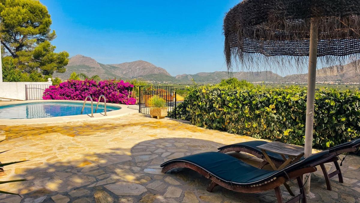 Propiedades en venta y alquiler en España photo 5