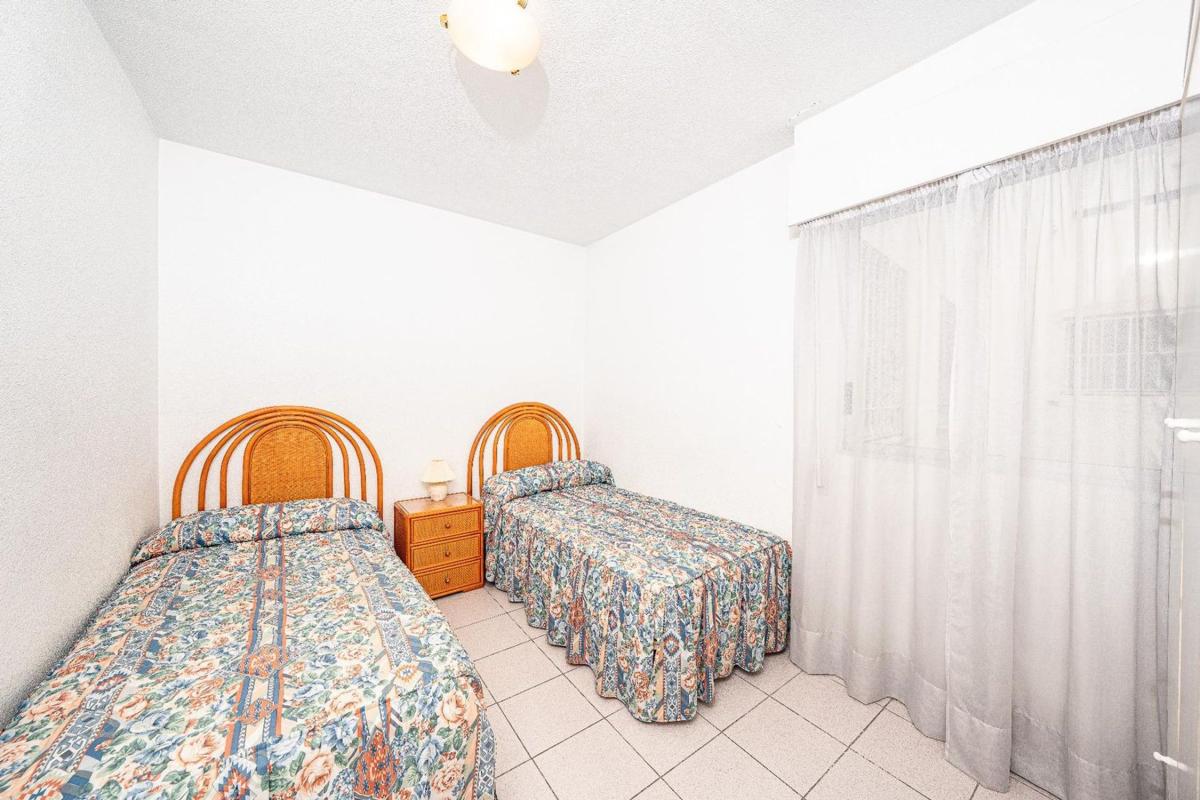 Venta de piso en Piso en Calle de Tomàs Ortuño, Centro Urbano, Benidorm, Benidorm
 photo 5
